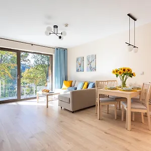 https://apt-stone-hill-c38-apart-invest-z-dostepem-do-basenu-sauny.szklarskaporebahotels.net